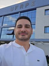 Profile picture for user Eduardo Barbuio.
